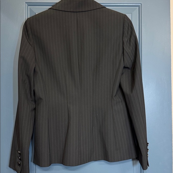 Antonio Melani Charcoal Pinstripe Blazer Structured Tailored Jacket Size 4 - Picture 2 of 8
